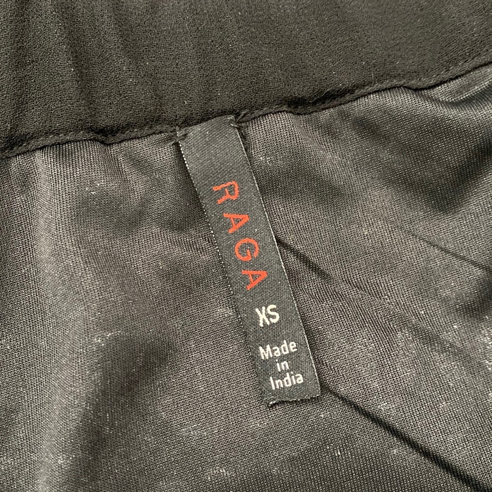 Raga Beaded Mini Skirt - XS - Picture 4 of 9